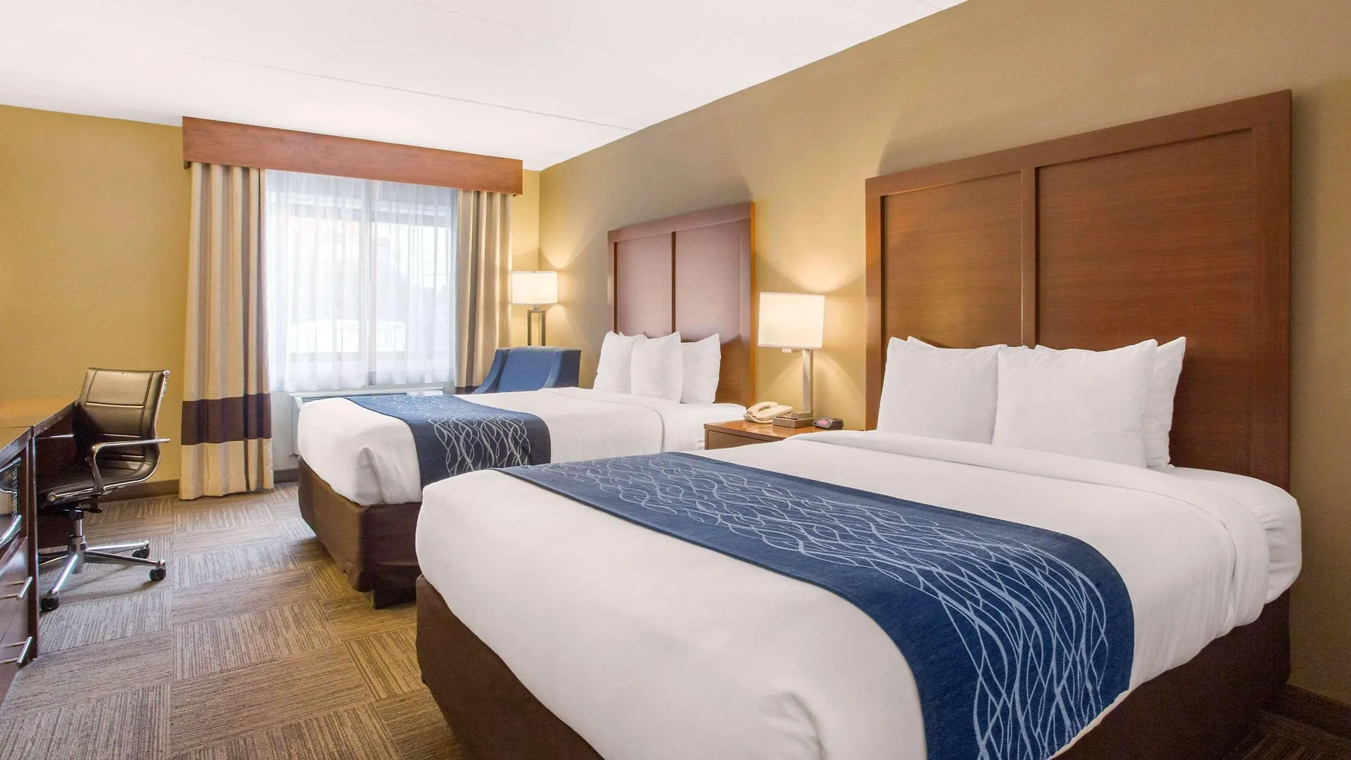 Comfort Inn Edgewater On Hudson River