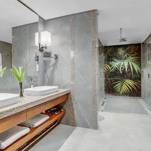 ***** Resort Kempinski Seychelles Seicheles