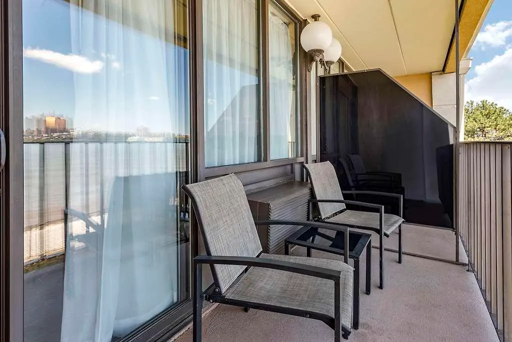 Comfort Inn Edgewater On Hudson River
