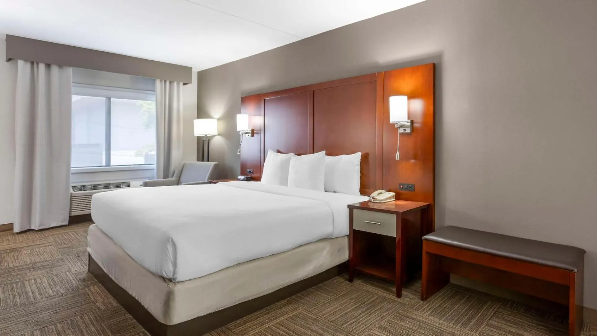 Comfort Inn Edgewater On Hudson River