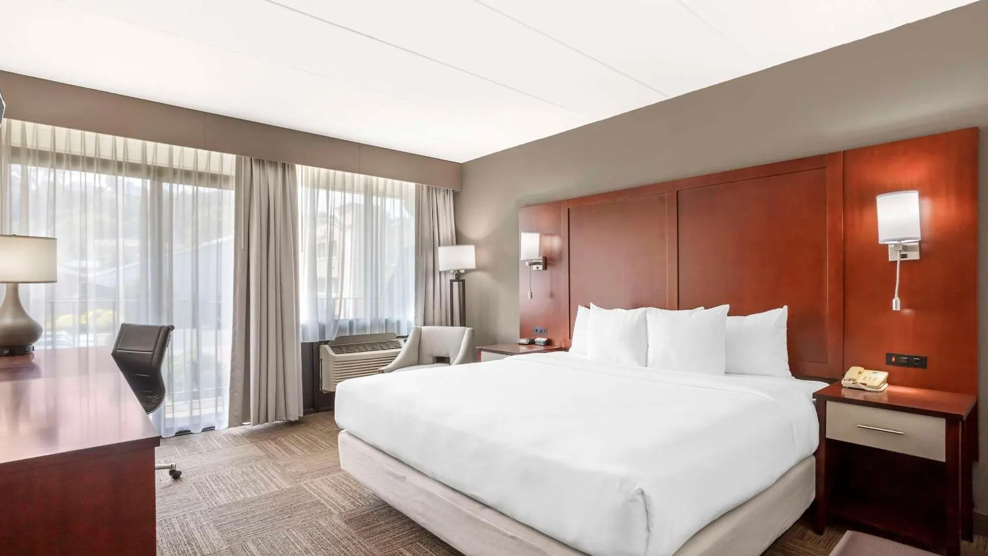 Comfort Inn Edgewater On Hudson River