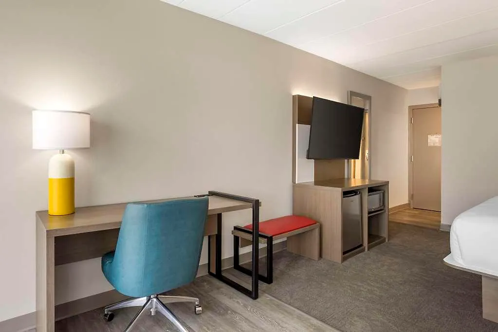 Comfort Inn Edgewater On Hudson River